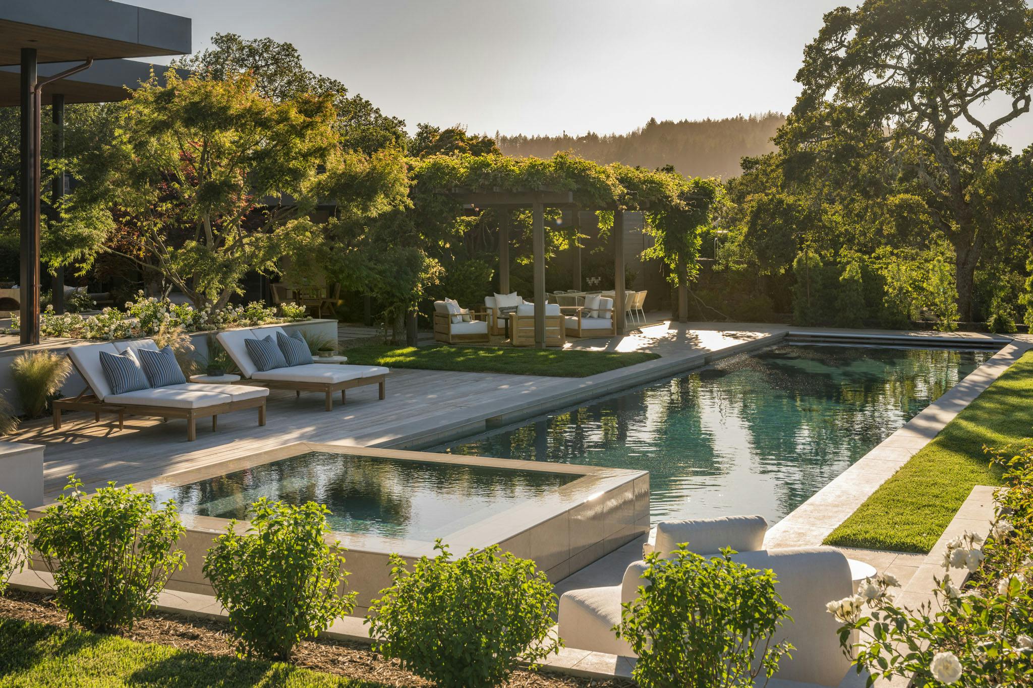 Meridith-Baer-Home-Luxury-Homes-Northern-California-Via-Cantera-Outdoor